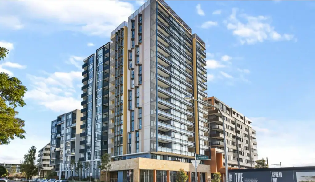 Modern 2 Bedrooms 2 Bathrooms for Rent in Green Square Area