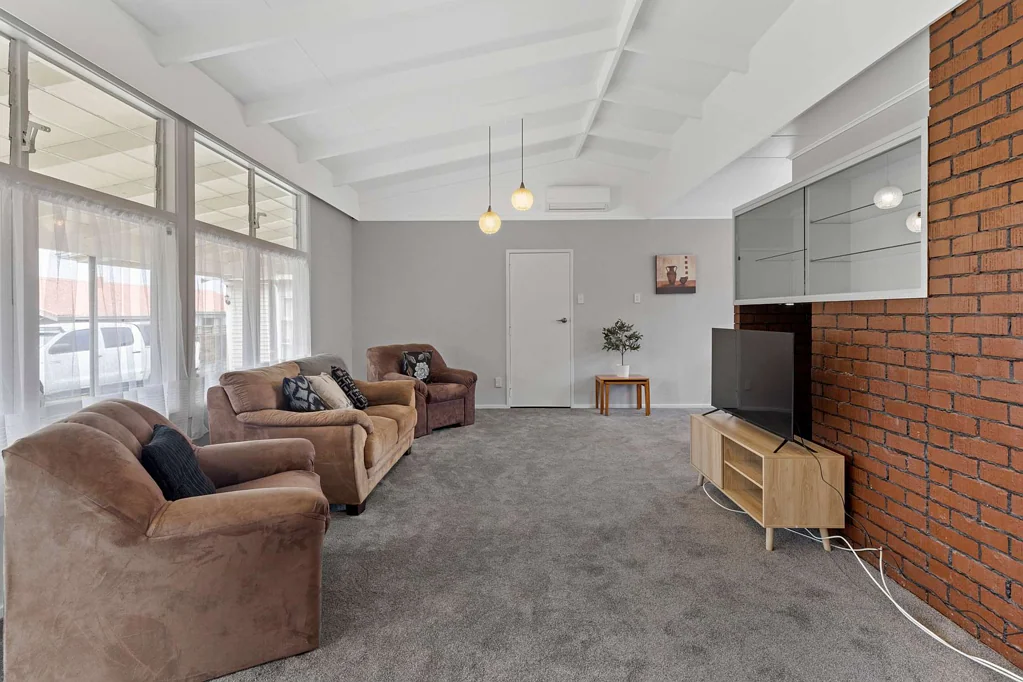 Western Heights 2ห้องนอน PRICED TO SELL