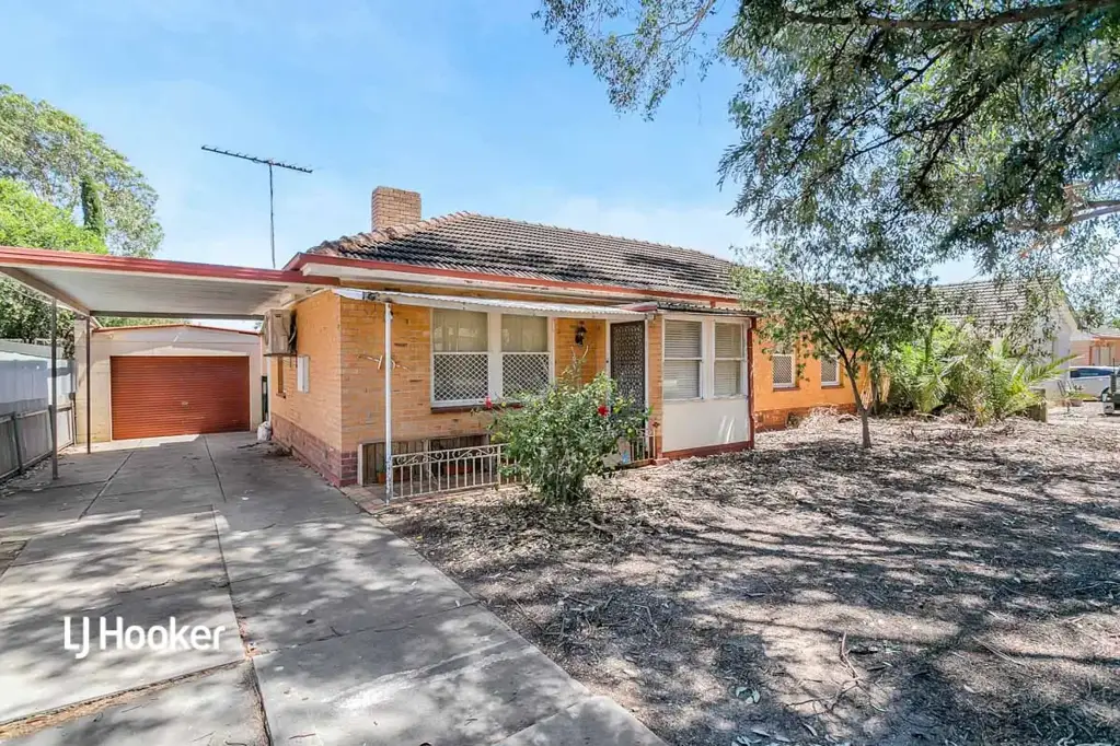 Elizabeth Downs 3Moenga The Smart Investment!
