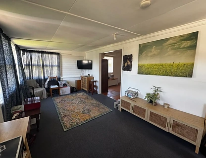 9 Gipps Street, Nanango, QLD 4615, 3房, 1浴, 独立屋