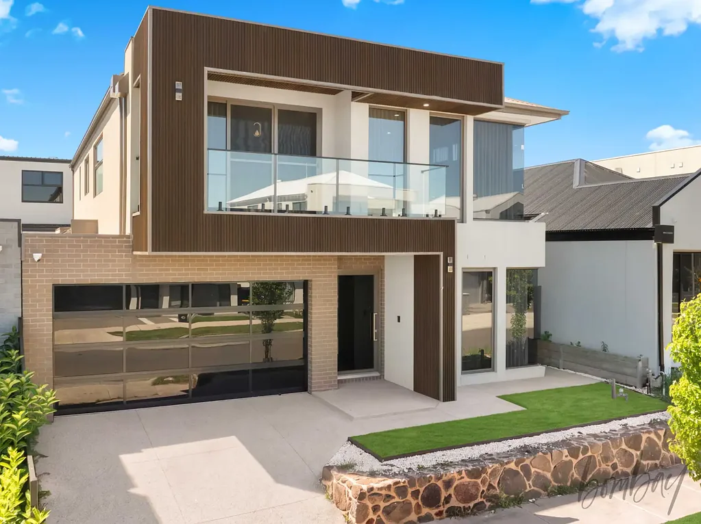 Greenvale 4Kwarto Brand-New Double-Storey Luxury Living in the Heart of Greenvale!