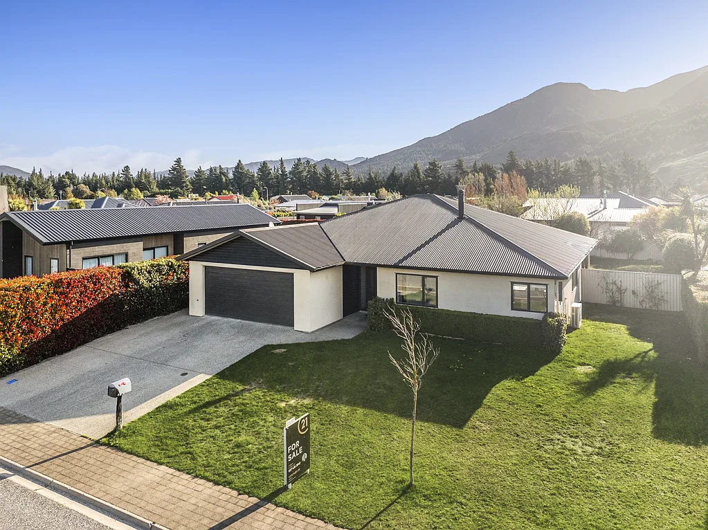 4 Bell Street, Lake Hawea, Wanaka, Queenstown-Lakes District