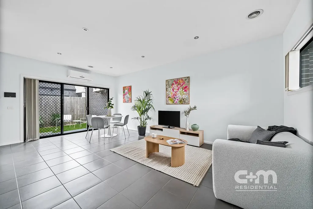 2/54 Pecham Street, Glenroy, VIC 3046