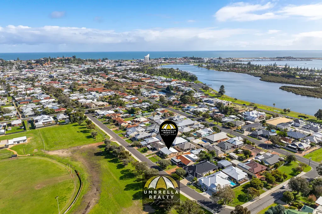 East Bunbury 3 Bedroom Location, Location, Location!