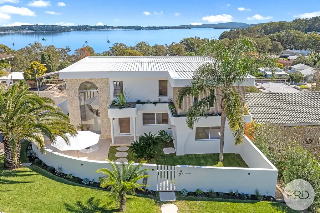 21 Corrie Parade, Corlette, NSW 2315