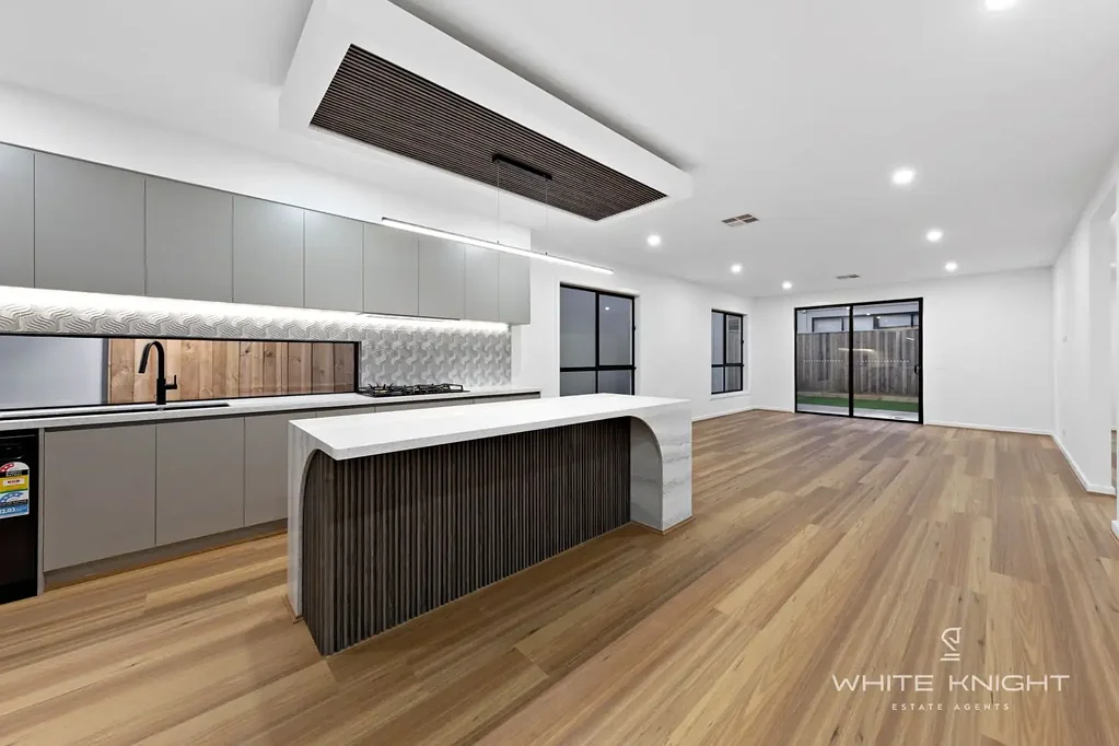 Fraser Rise 4ห้องนอน Brand New Family Home Showcasing Style, Space & Superior Quality