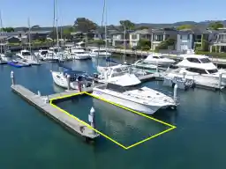 Berth Lot 37 Martha Cove Waterway, Safety Beach