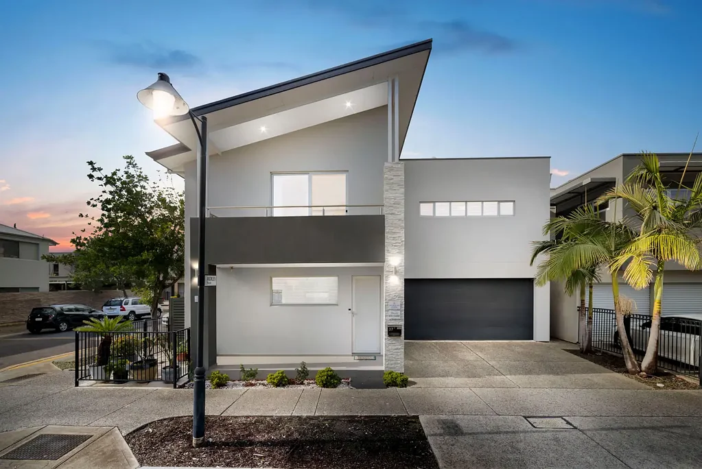 37 Riverside Street, Mawson Lakes, SA 5095
