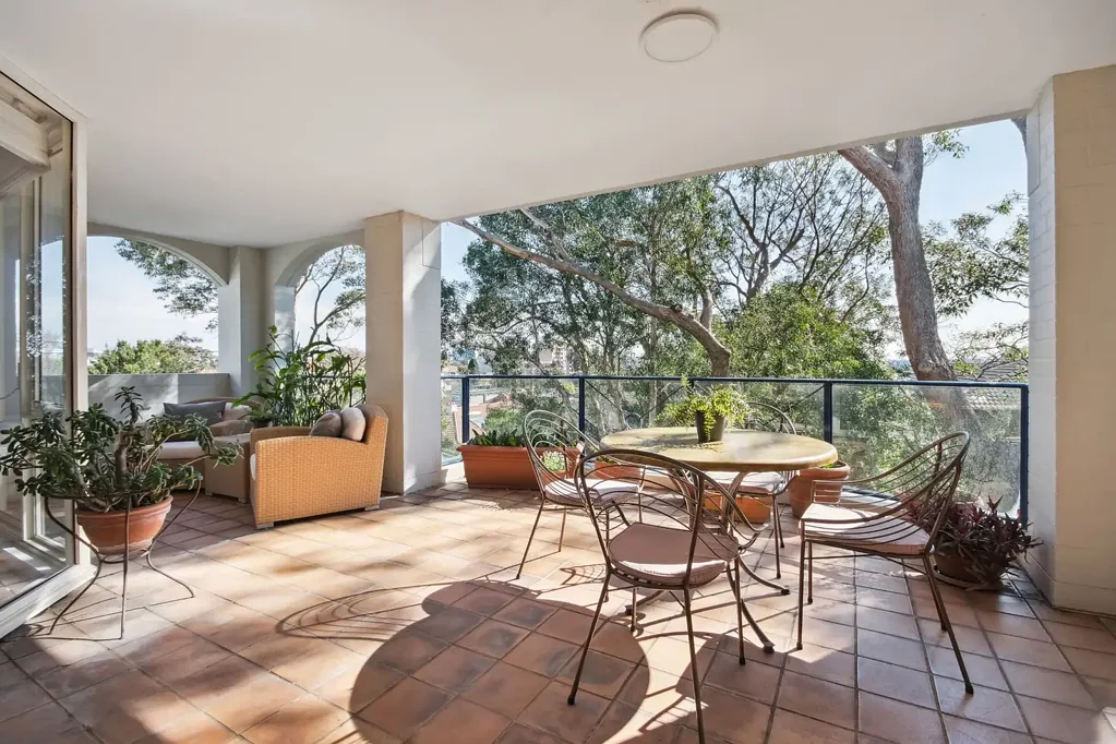 Mosman 3कमरा Serene sophistication in exclusive Mosman village surrounds