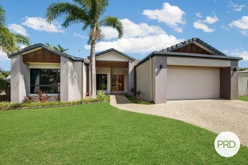 Family Home with Pool & a Shed!