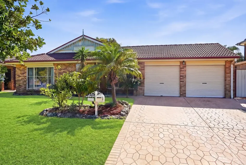 Spacious 4 bedroom family home