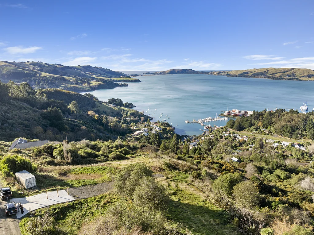 Careys Bay  Unobstructed Million-Dollar Views Await!