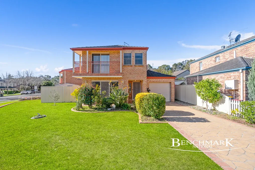 86 Glenfield Drive, Currans Hill, NSW 2567