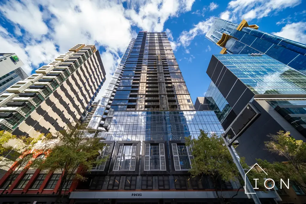 Southbank 2房 惊叹海景城景，Miele厨房设备，私人阳台，挑高天花板，声学工程，豪华地毯，一流设施，Southbank黄金地段。 Designer Living with Resort-Style Amenities