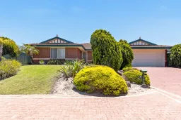 2 La Grange Loop, Currambine