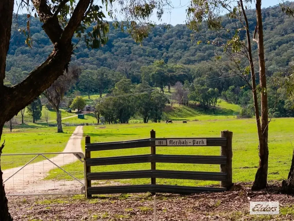 Woomargama 5部屋 Meribah Park – A Premier Rural Lifestyle Retreat on 40.51ha (Approx. 100 Acres)