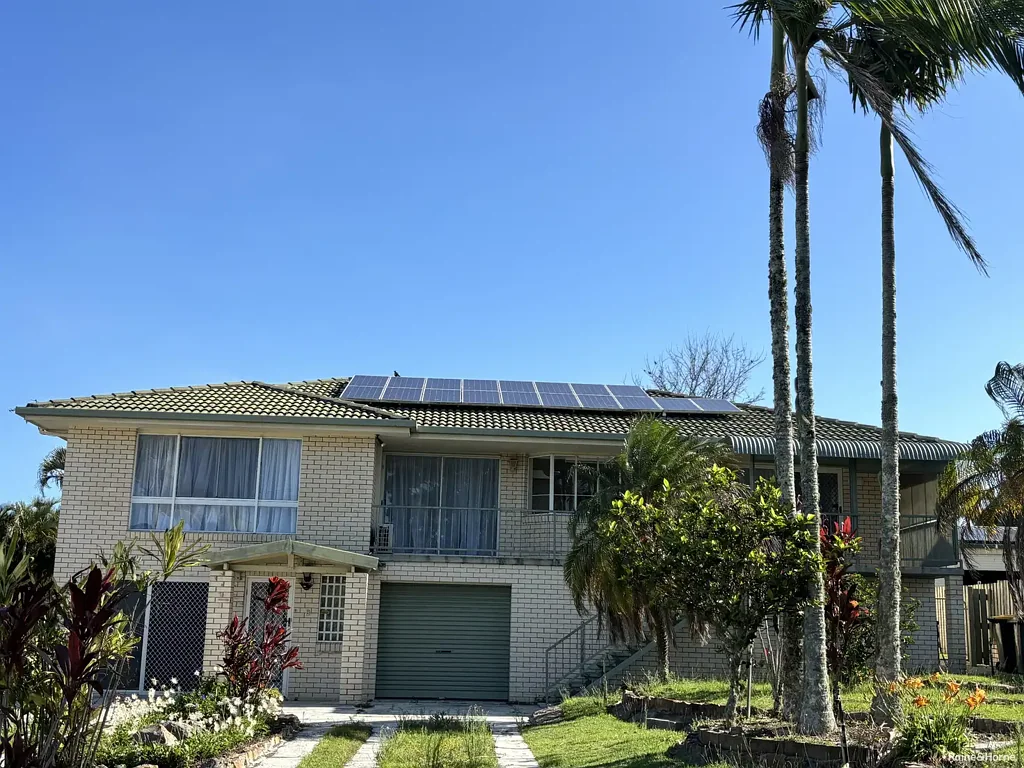 Experience Urraween - Views, Breezes & Space