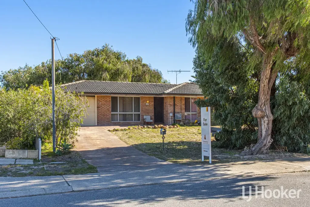 Madora Bay 3 Bedroom Coastal Charm with Space to Grow