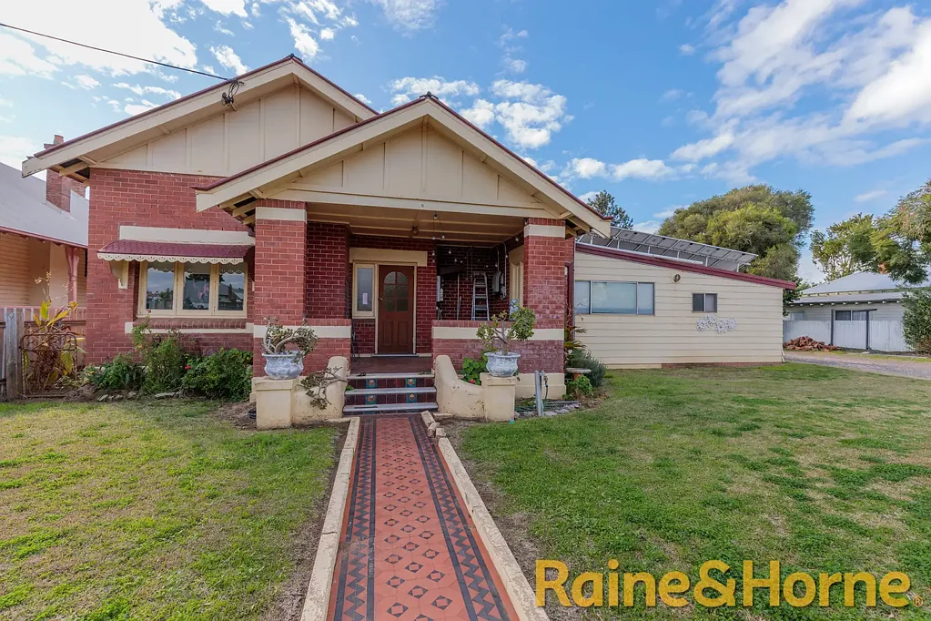 8 Myrtle Street, Gilgandra, NSW 2827