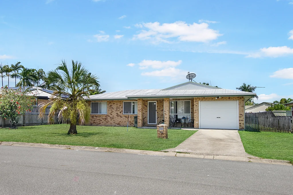 19 Cassia Street, Beaconsfield, QLD 4740