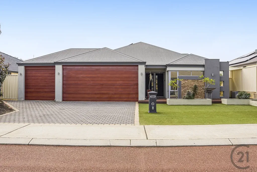 Lakelands 3房  Spacious, Feature-Packed Family Living in a Quiet Setting