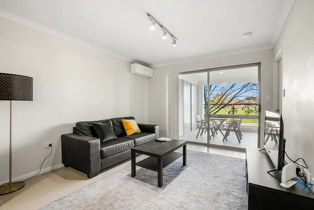 Rockingham 2ห้องนอน Secure, modern and move in ready