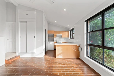 24 Yeovil Drive, Bomaderry, NSW 2541, 4 habitaciones, 1 baños, House