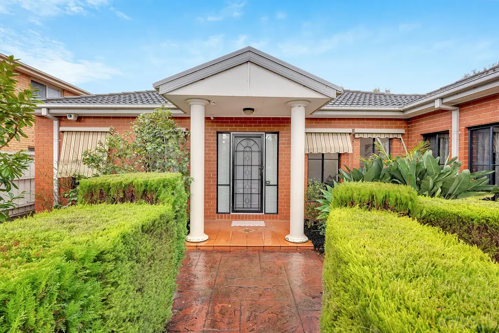 4 Palm Grove Boulevard, Aspendale Gardens, VIC 3195