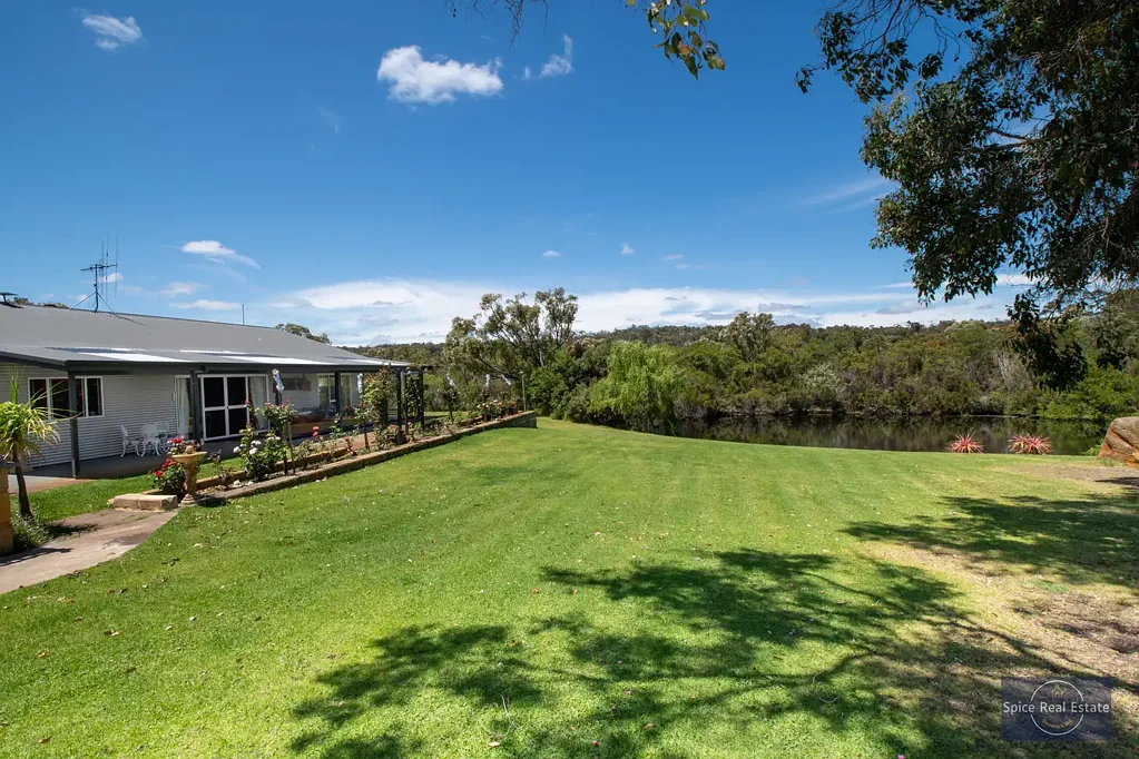 Hay 4Kwarto Modern Country Living at Its Best