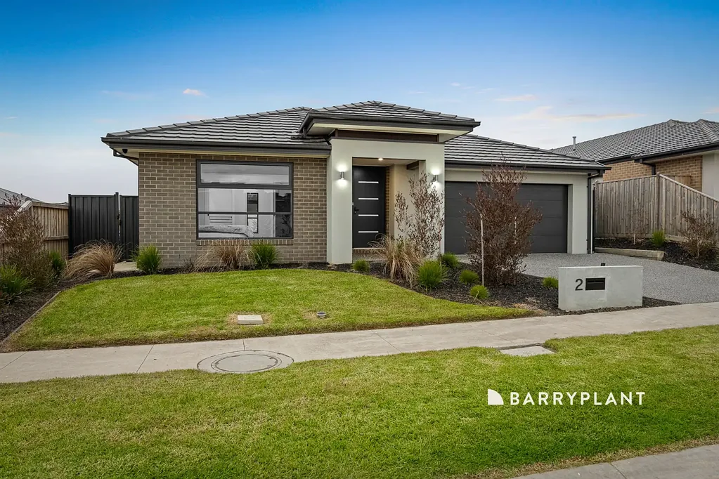 Drouin 4침실 A Stunning Modern Family Home in a Prime Drouin Location