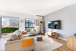 18/40 Scarlet Oak Drive, Albany, North Shore City