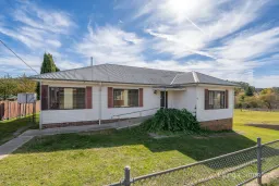 1 Bridge Street, Uralla