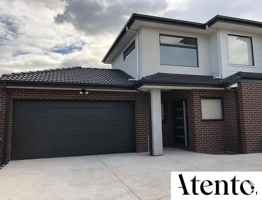 2/33 Jamieson Street, St Albans, North West Melbourne, 4 રૂમ, 3 બાથરૂમ, House