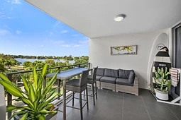 18/67 Regatta Boulevard, Birtinya