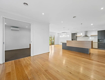 20 Treevalley Drive, Doncaster East, VIC 3109, 5 ਕਮਰੇ, 5 ਬਾਥਰੂਮ, House