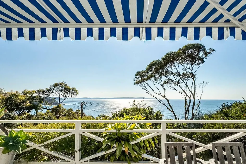 CLASSIC, CHARMING WHALE BEACH COTTAGE - FULLY FURNISHED