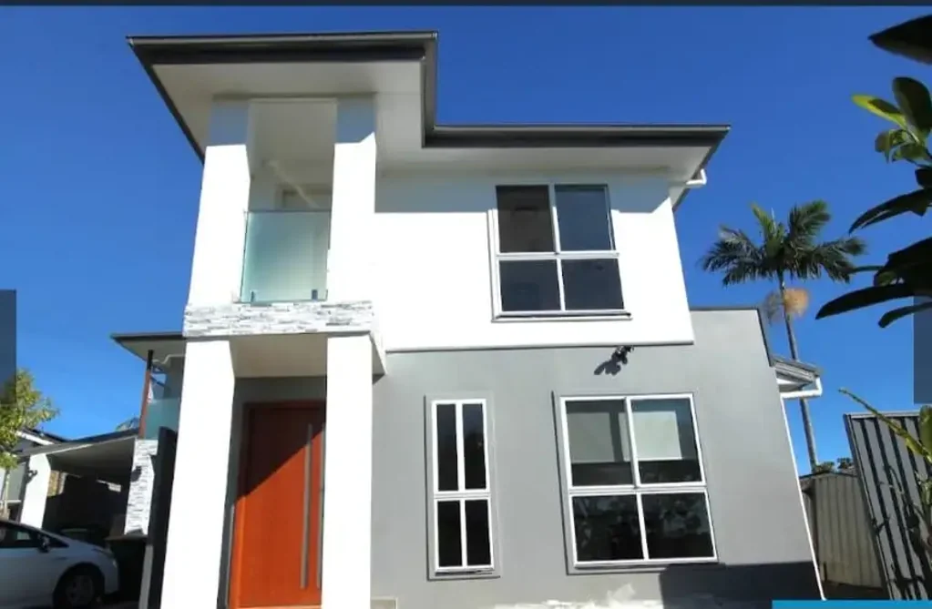 Modern 2-bedroom granny in Raby