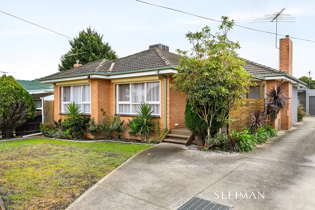 Stylish & Spacious Villa in Prime Location