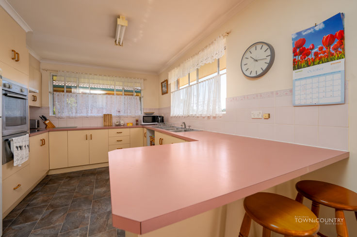 73 GLEN INNES RD, ARMIDALE NSW 2350, 0 Schlafzimmer, 0 Badezimmer, House