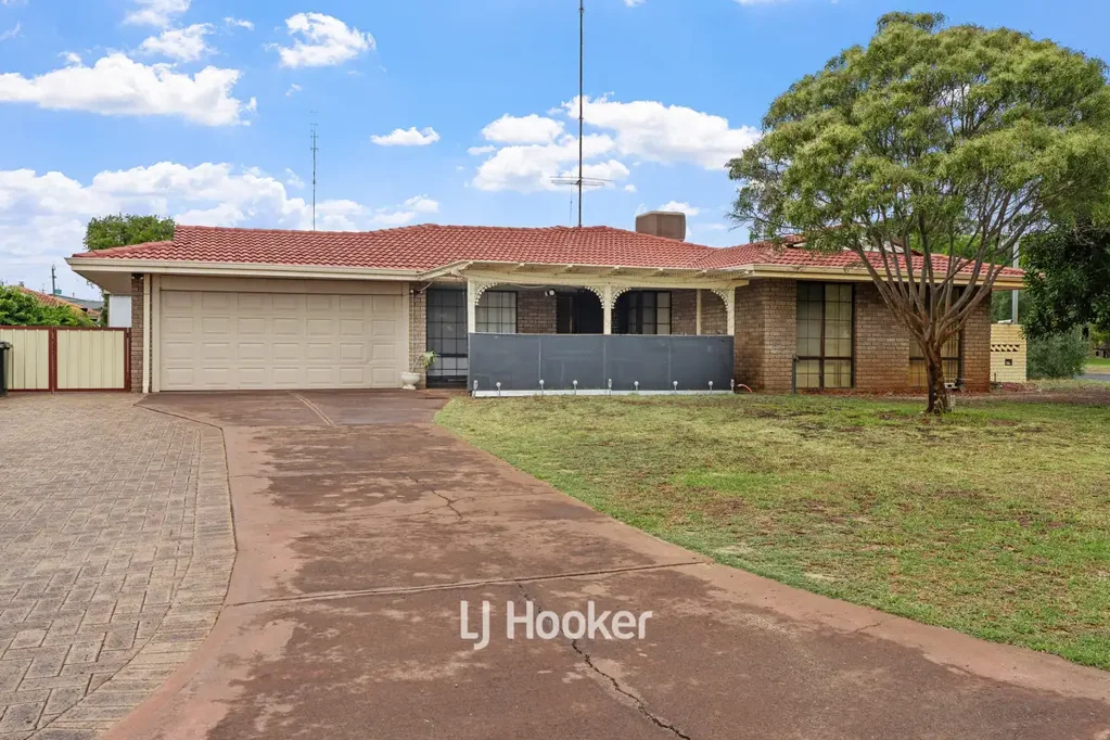 49 Ganfield Street, Carey Park, WA 6230