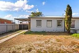 7 Fowlers Road, Salisbury North