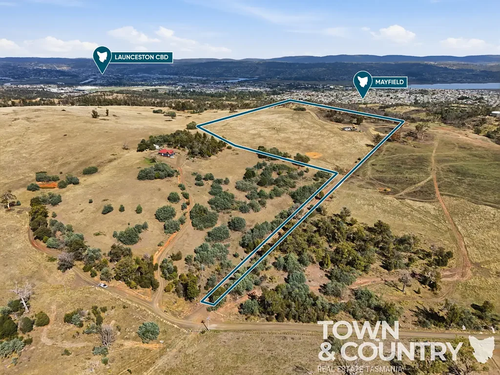Rocherlea 1房  Rare Find - 47 Acres in the Launceston Area. Stunning Views, Great Paddocks, Endless Possabilities
