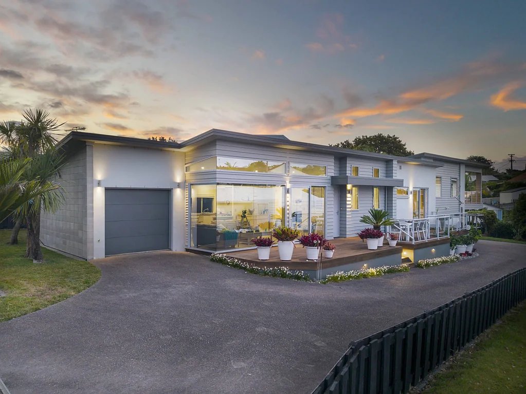 Manly 4ਬੈੱਡਰੂਮ Incredible Value For Stunning Beachside Home
