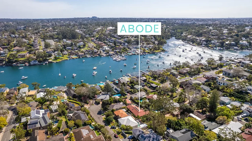 Caringbah South 4 Bedroom SPRAWLING ESTATE - SUBSTANTIAL SINGLE LEVEL FAMILY LIVING