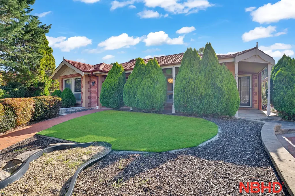 27 Carslake Loop, Gordon, ACT 2906