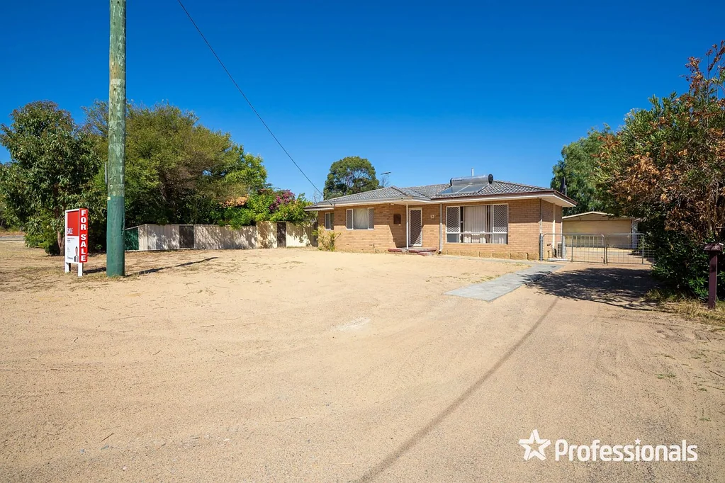 12 York Street, Forrestfield, WA 6058