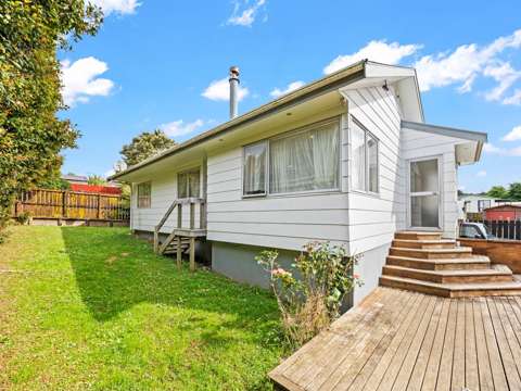 Henderson 3房  PRICE REDUCED...VENDOR WANTS IT SOLD