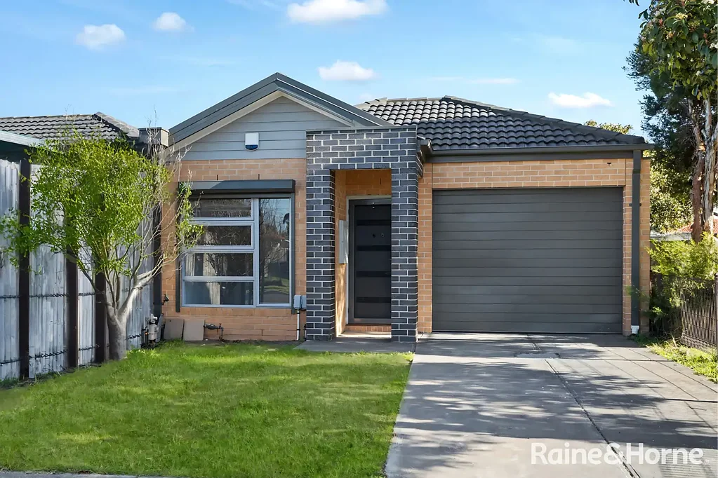 17 Guest Avenue, Albanvale, VIC 3021