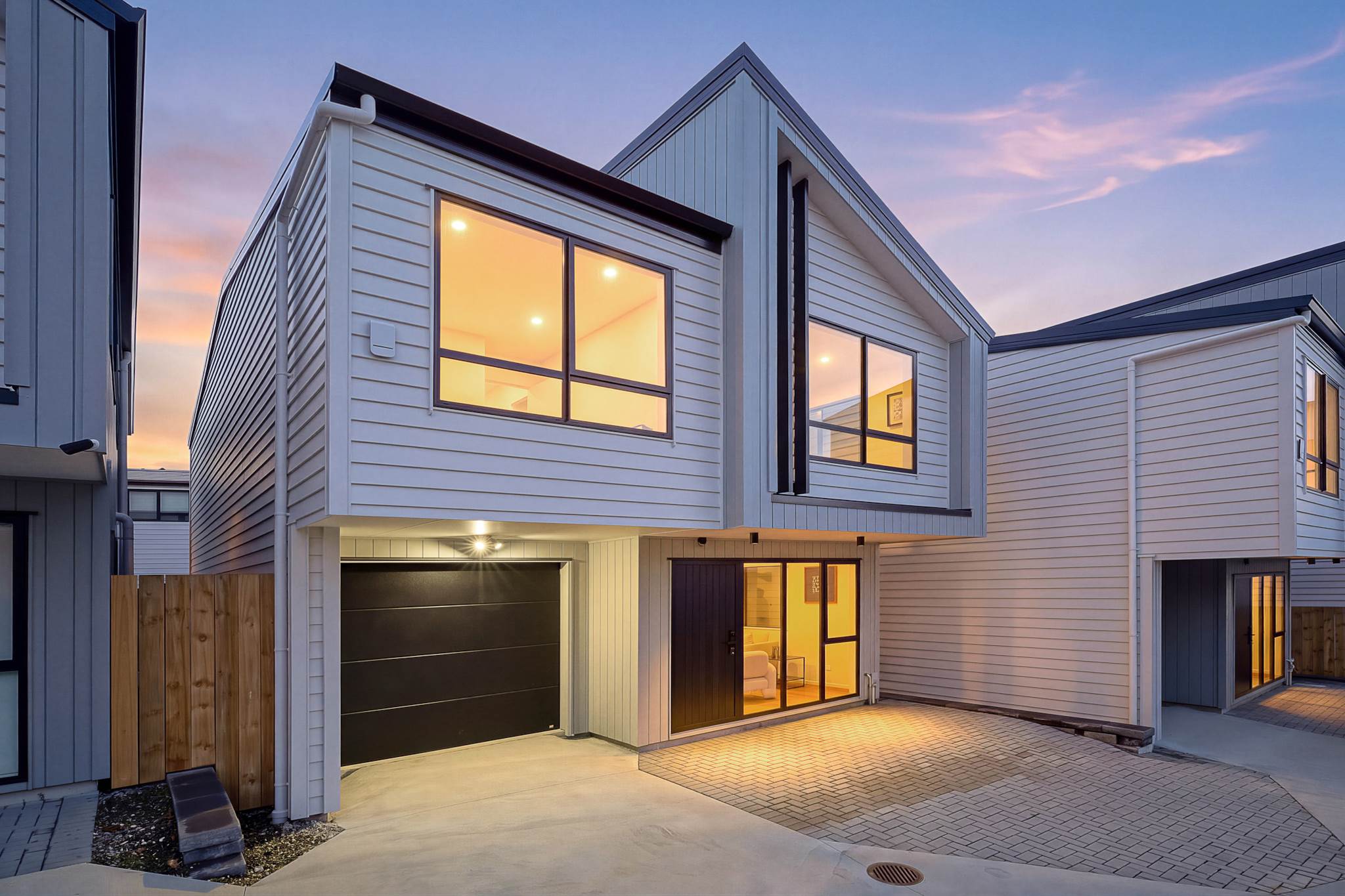 9 May Avenue, Te Atatu South