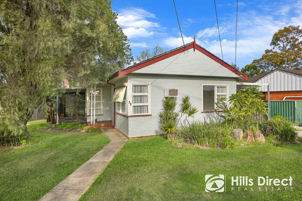 FRESHLY PAINTED THREE BEDROOM HOME